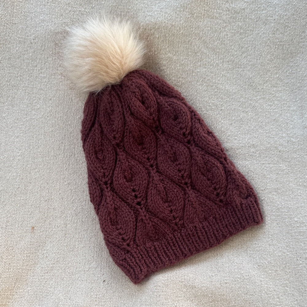 Icelandic Handknit Merino Wool Burgundy Knit Beanie